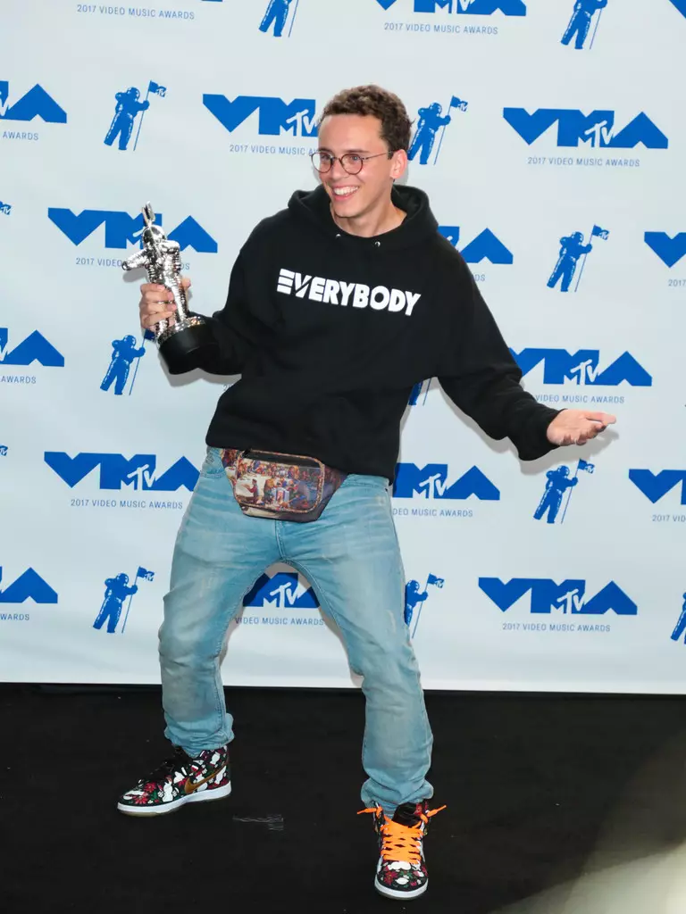 Logic menghadiri Anugerah Muzik Video MTV 2017 di The Forum pada 27 Ogos 2017 di Inglewood, California.