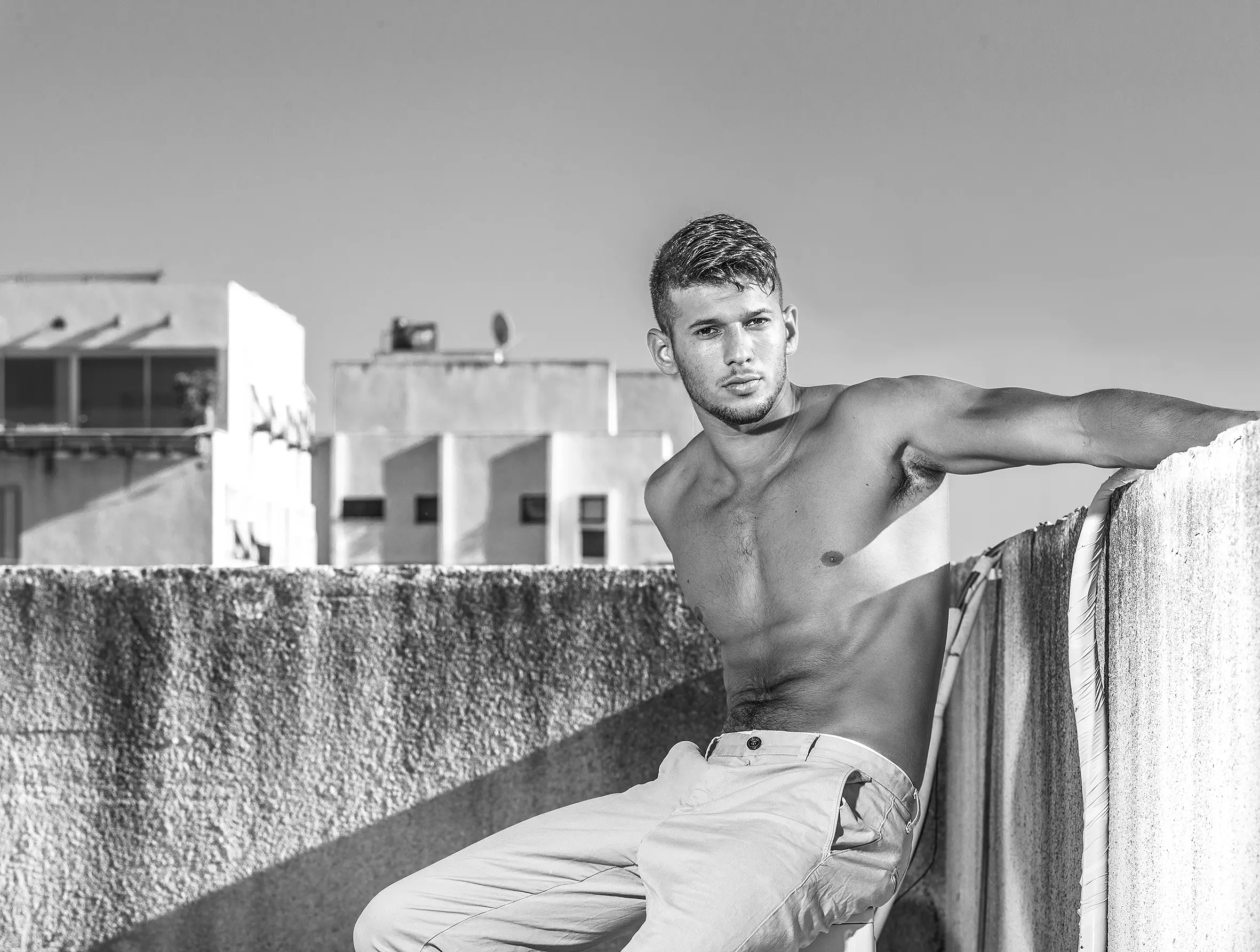 Brick Models presenta Asaf Halevi de Gilad Boby