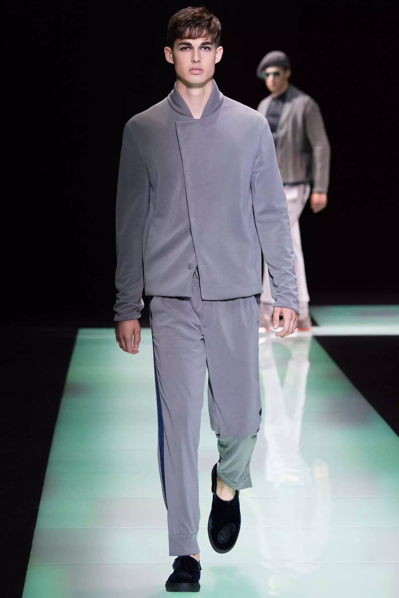 Emporio Armani Spring 2016677 |