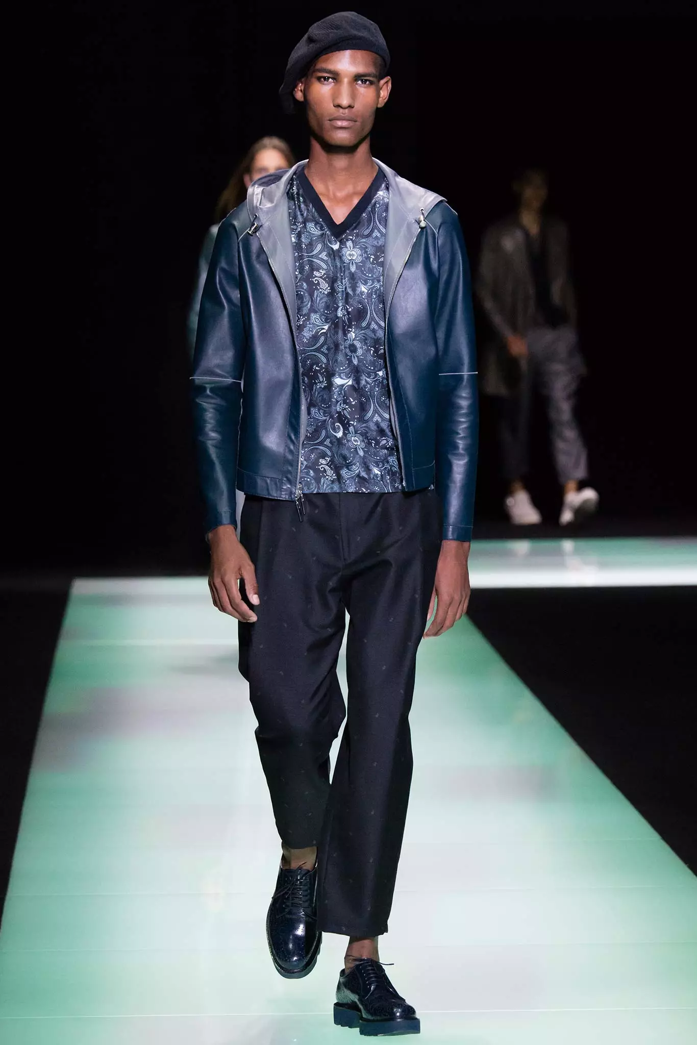 Emporio Armani Spring 2016683