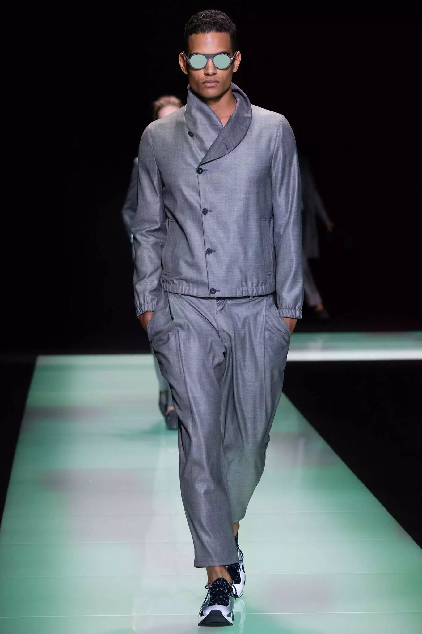 Emporio Armani Spring 2016693