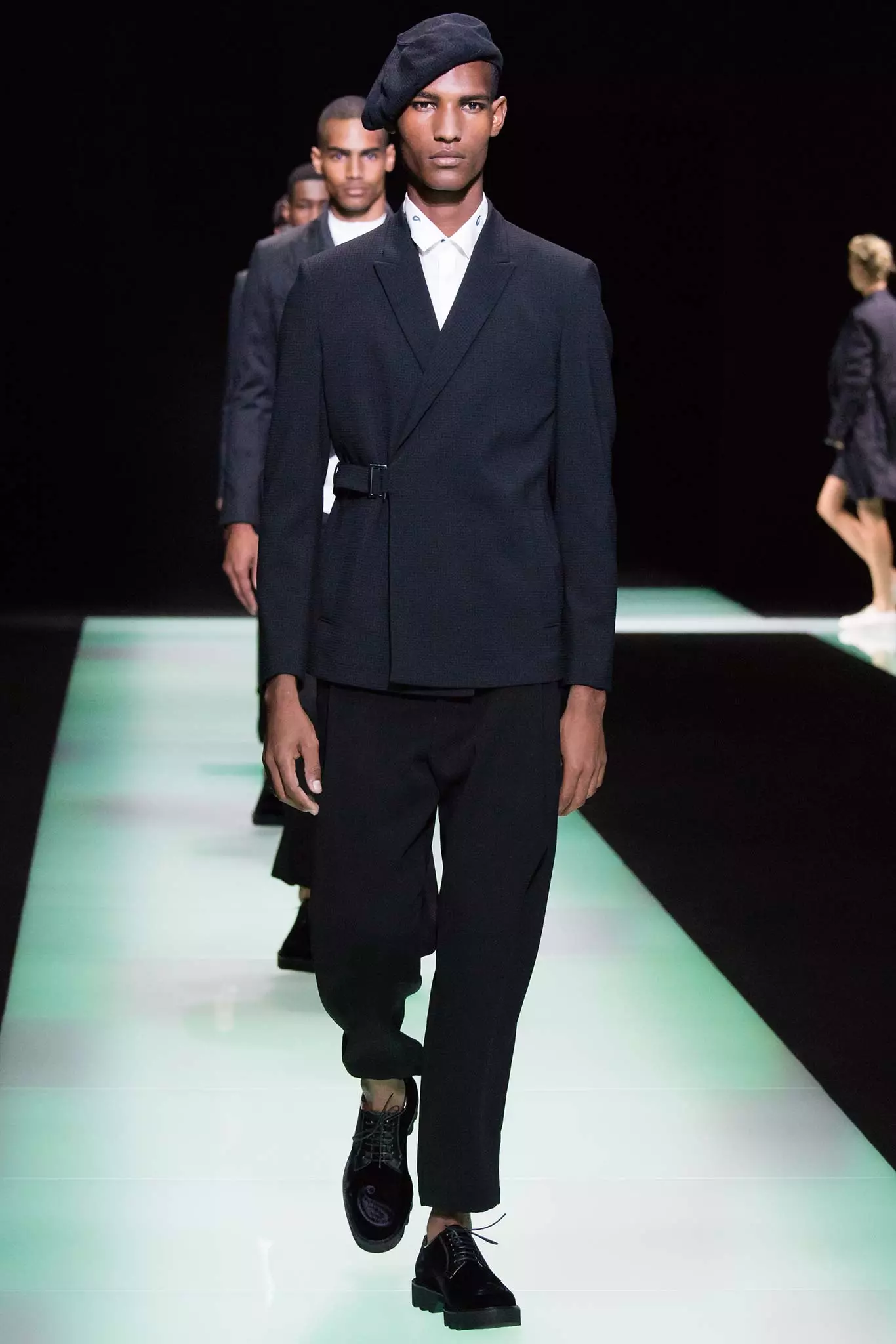 Emporio Armani Spring 2016716