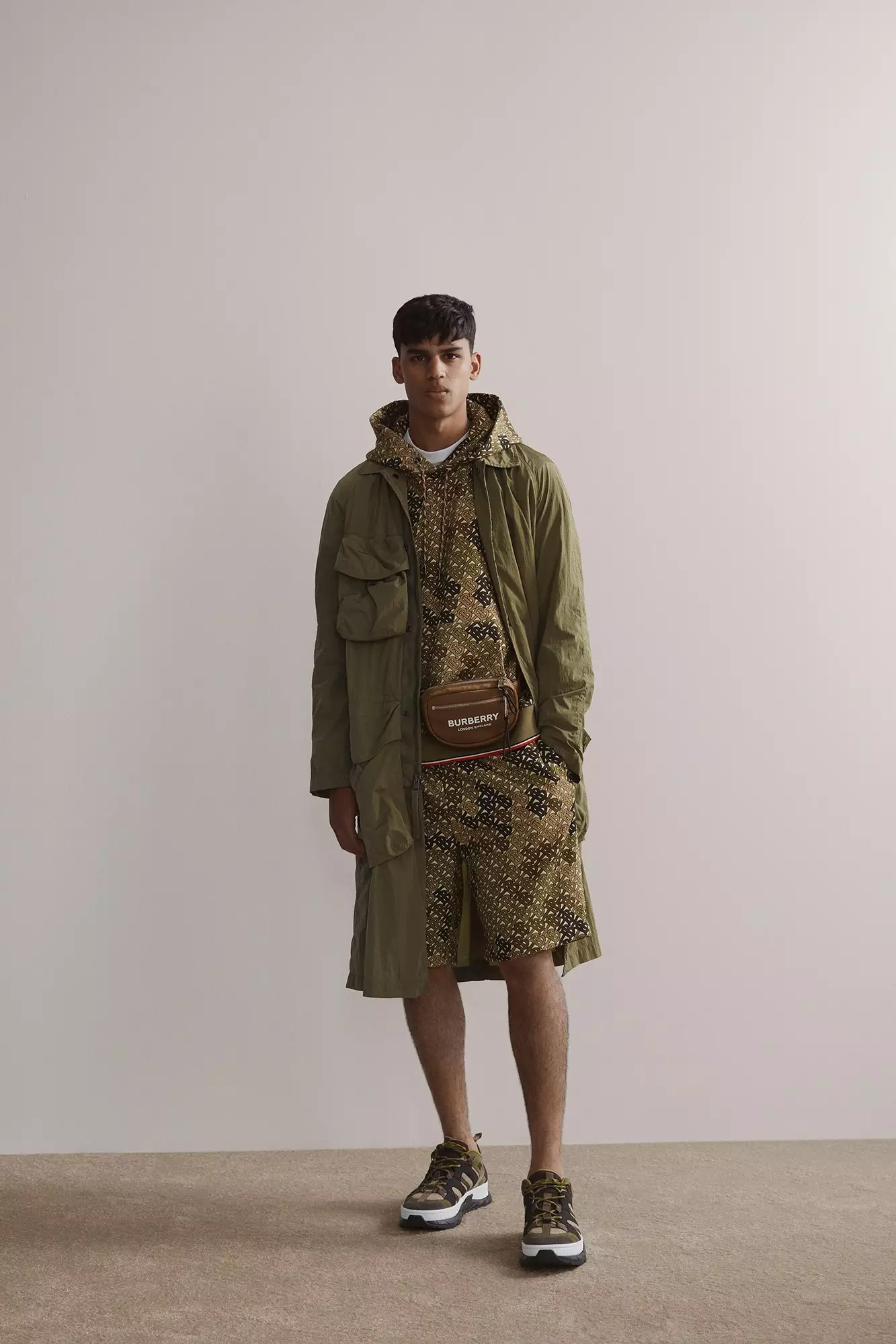 Iyo Burberry Autumn/Nguva Yechando 2019 Pre-Kuunganidzwa