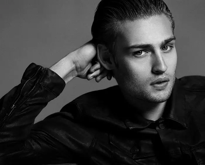 Douglas-booth-0010.jpg.pagespeed.ce.-hajH7145v