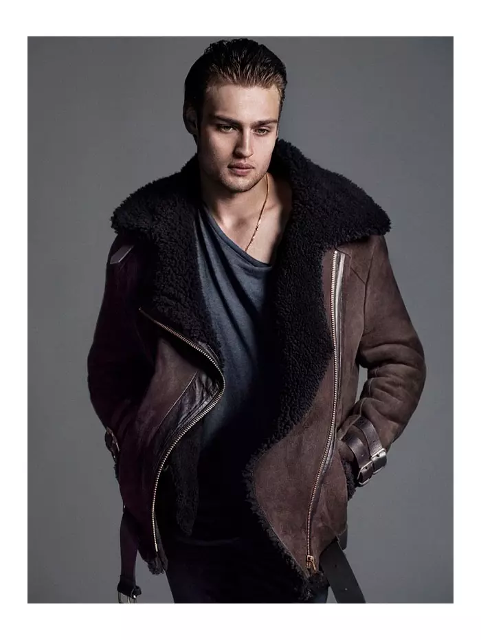 douglas-booth-0007.jpg.pagespeed.ce.dzSwE-yWNN