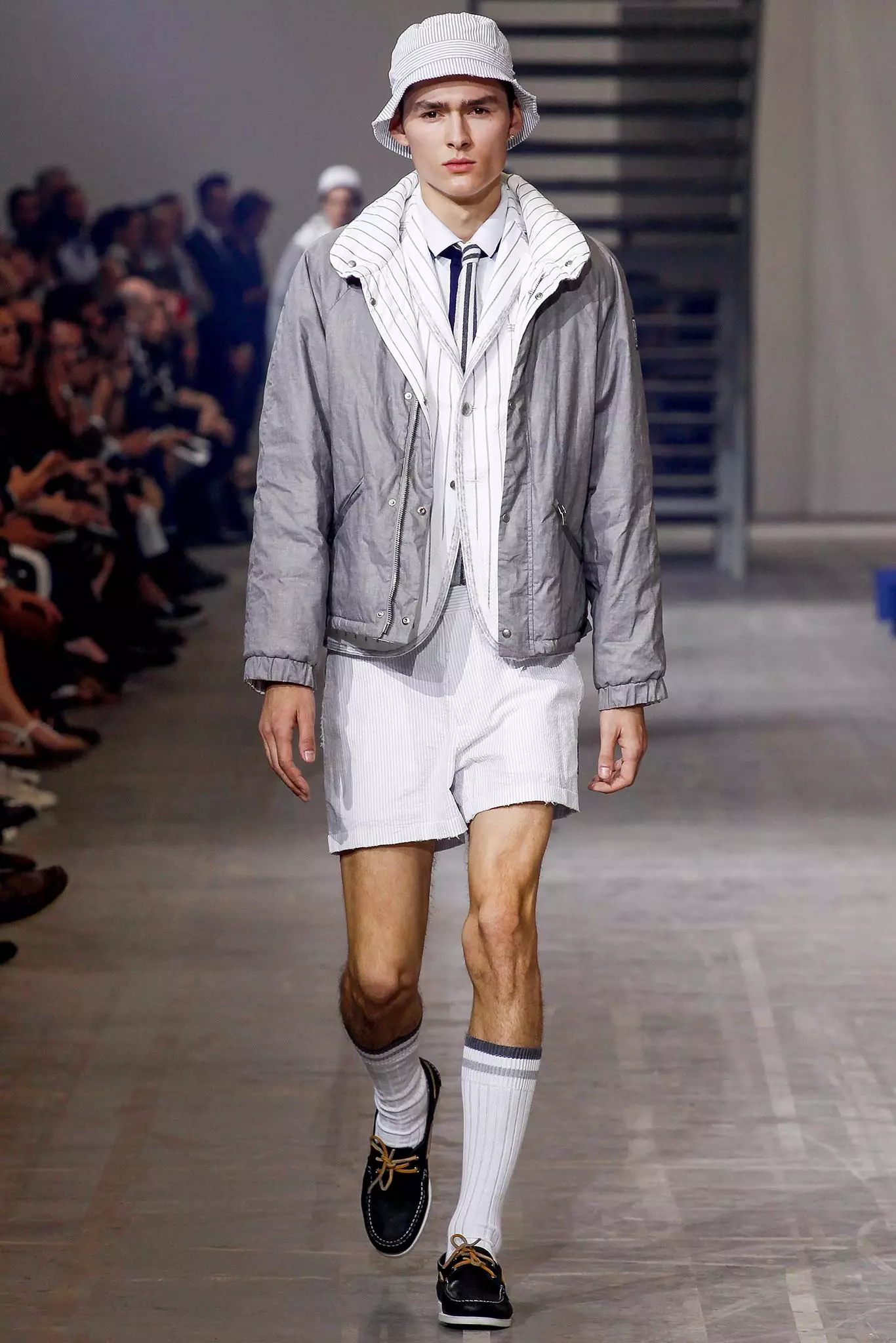 Moncler Gamme Bleu स्प्रिंग 2016375