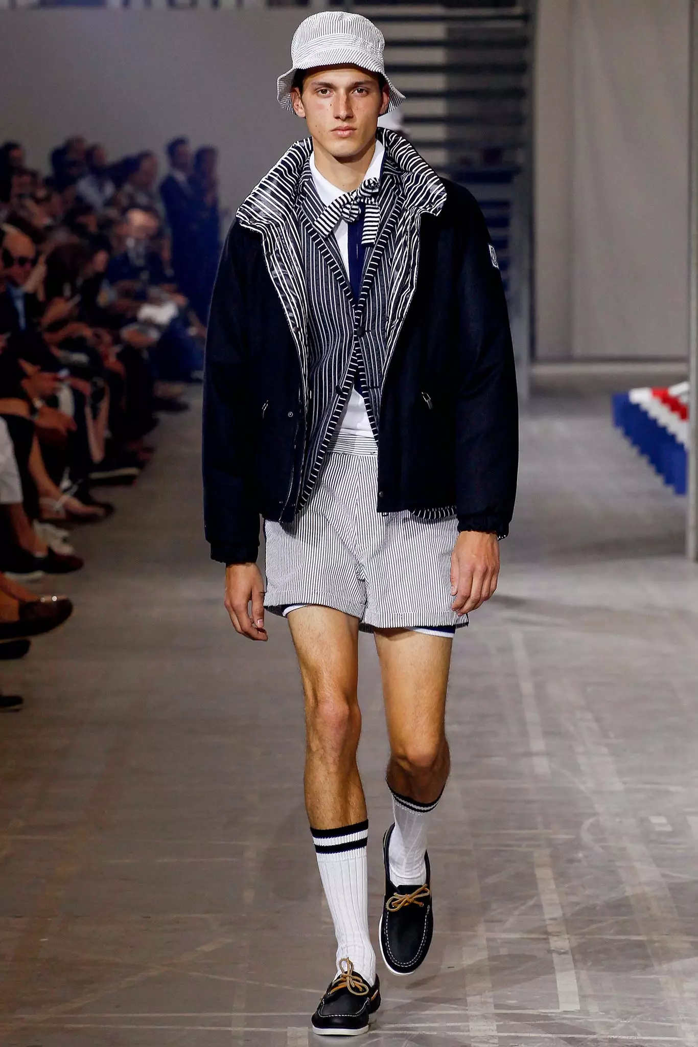 Moncler Gamme Bleu Primavera 2016411