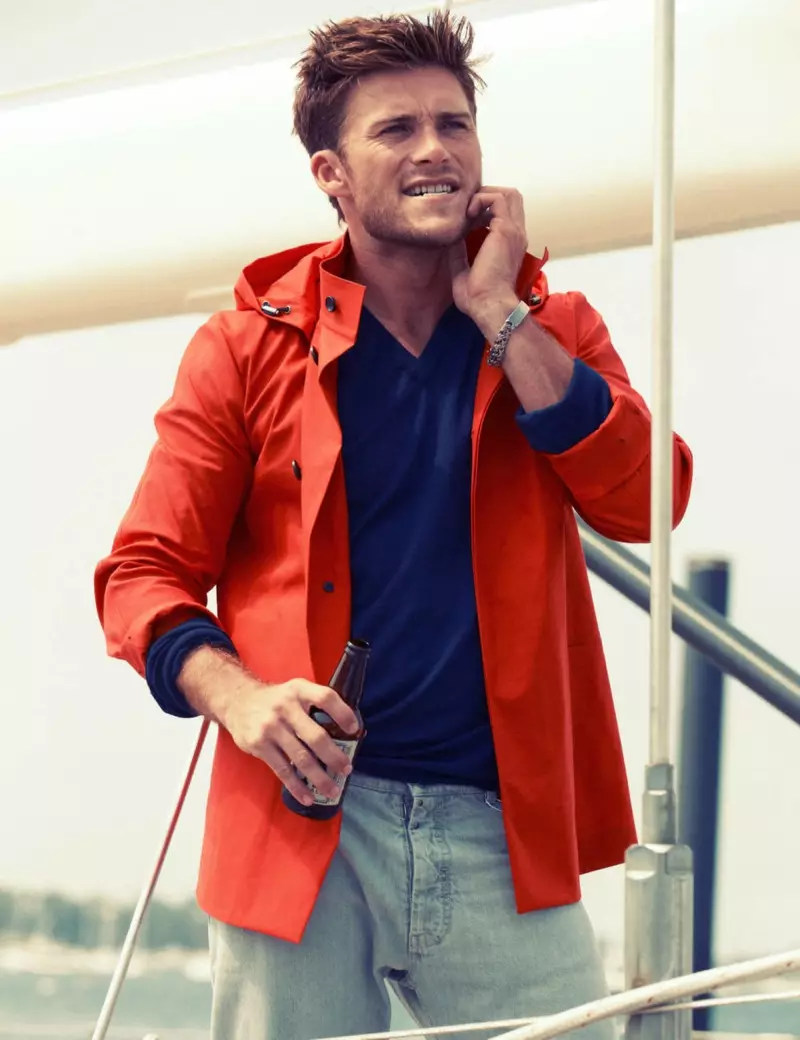 Scott-eastwood-more-0003.jpg.pagespeed.ce.9LXwDD4UT8