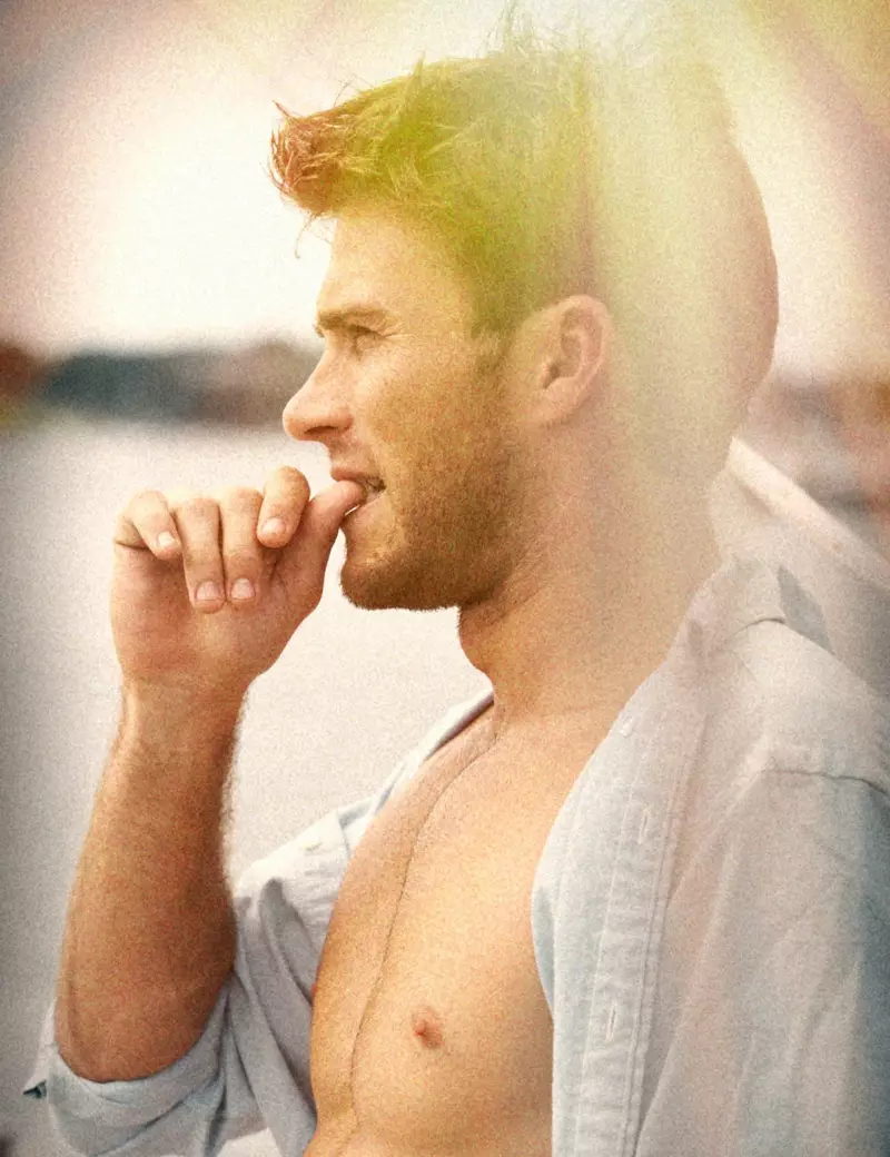 Scott-eastwood-more-0008.jpg.pagespeed.ce.8DPehXKiMB