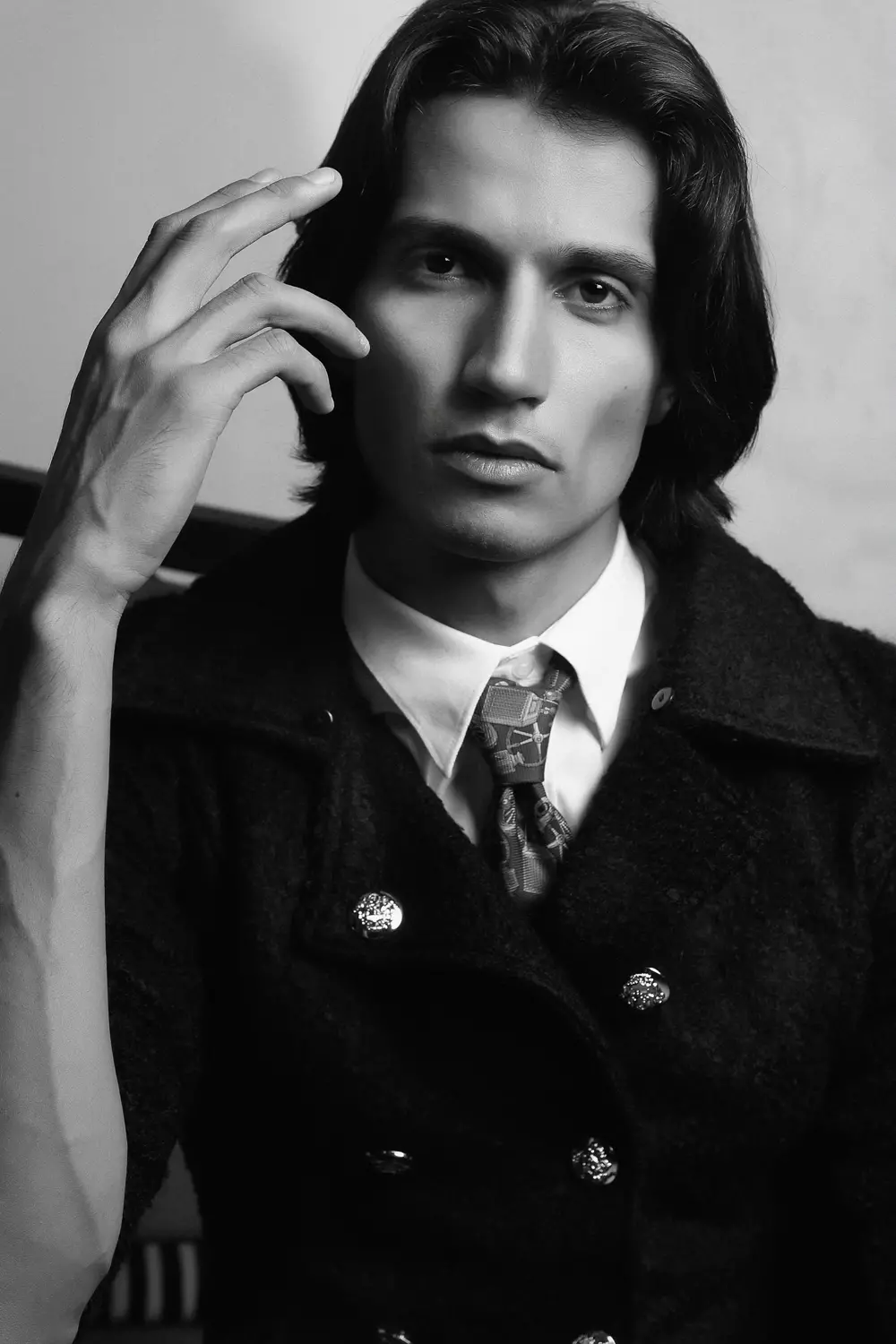 Model Giuliano Meneghin gan Mendelson Villanueva Serrano