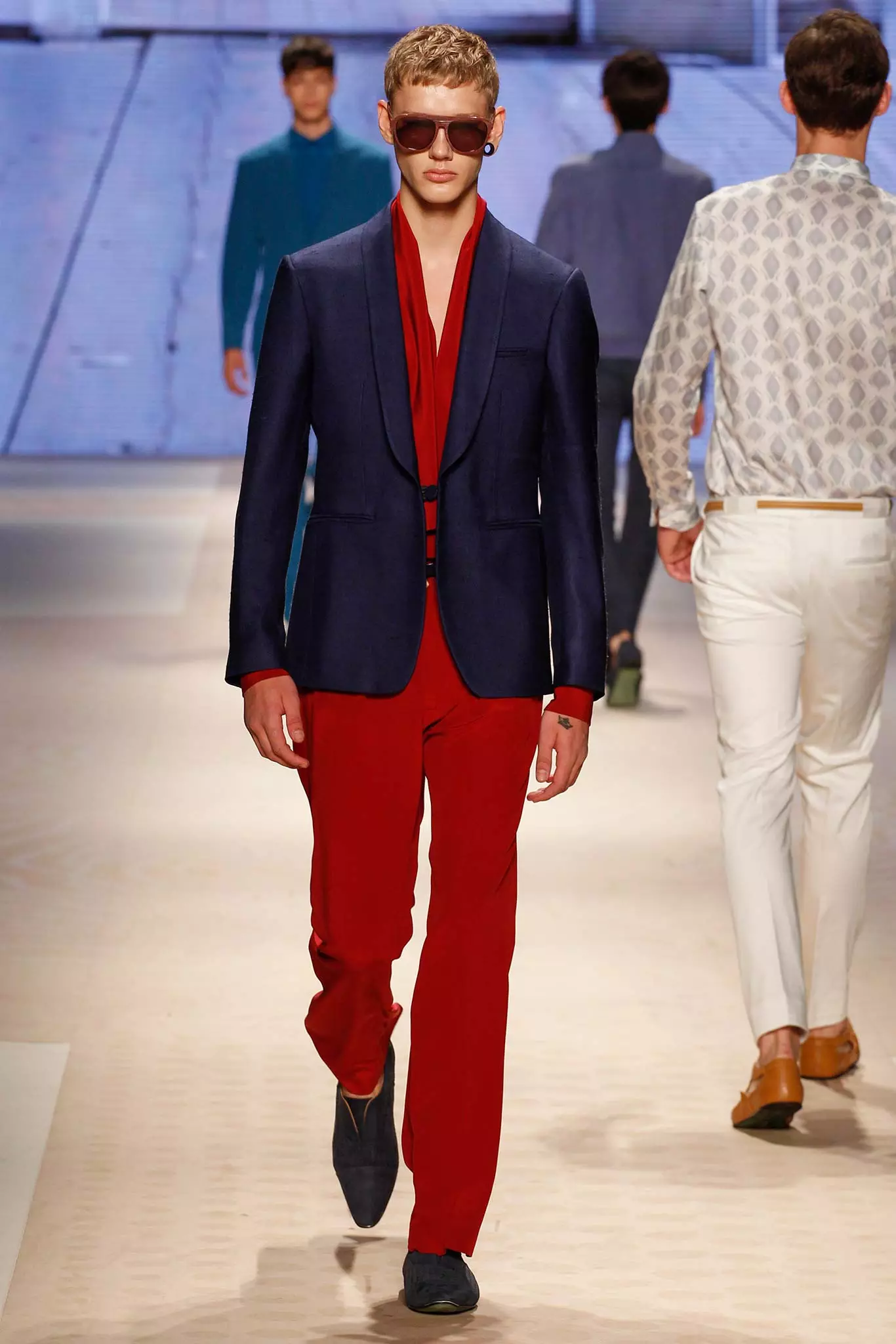 Etro Menswear Caij Nplooj Hlav 2016573