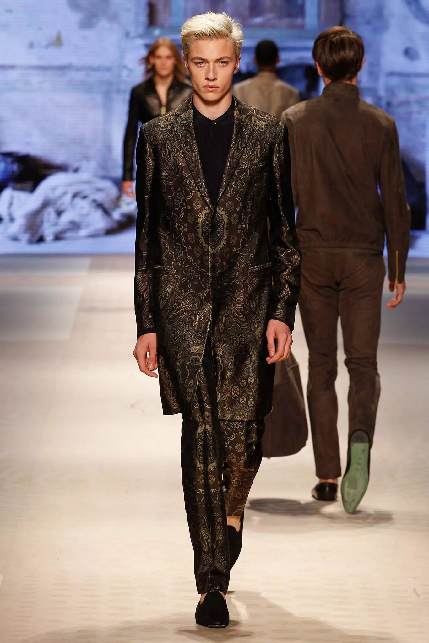 Etro Menswear Spring 2016591