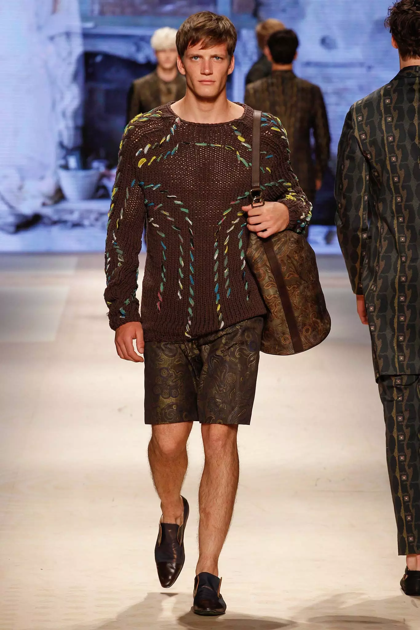 Etro ир-ат киеме 2016593