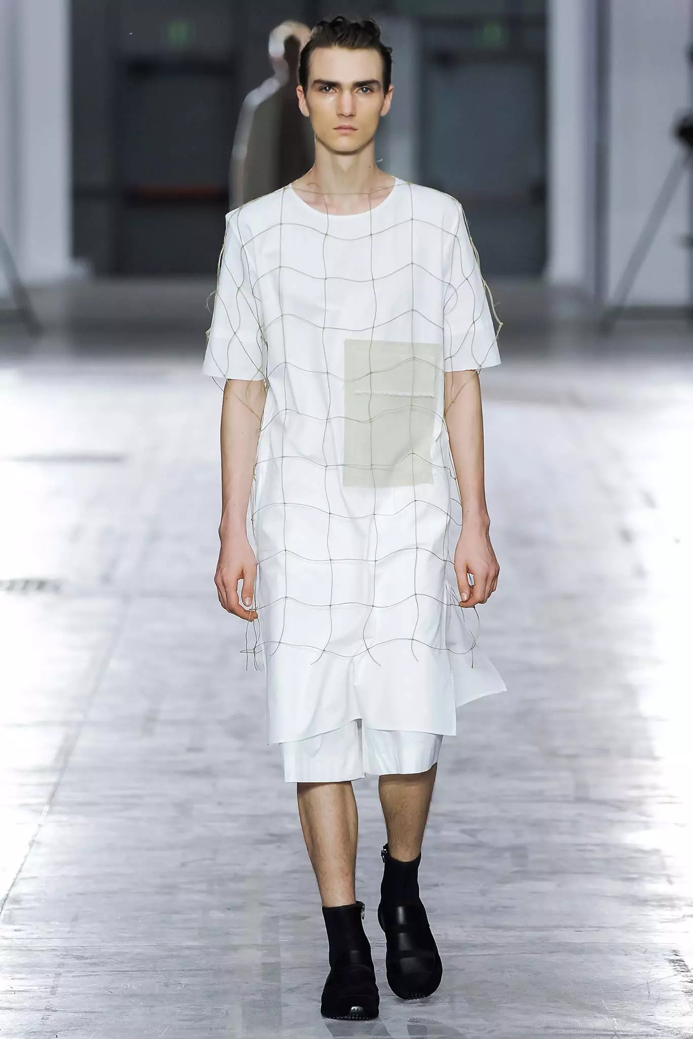 Damir Doma Earrach 2016682