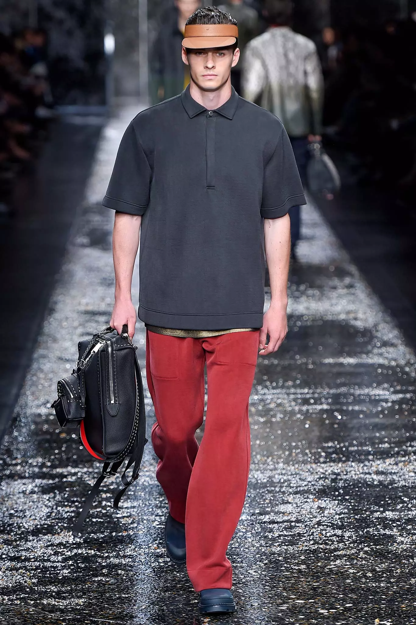 Fendi Frühjahr 2016 Herrenmode718