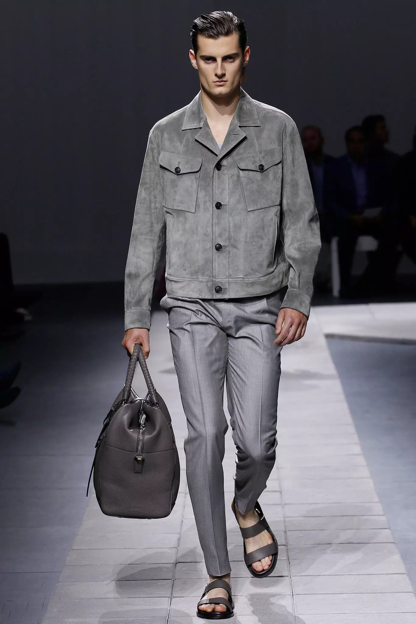 BRIONI GIZENKOAK 2016771 UDABERRIA