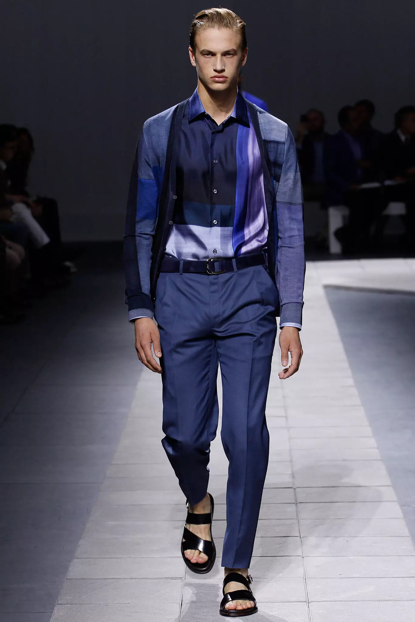 “BRIONI MENSWEAR SPRING 2016789”