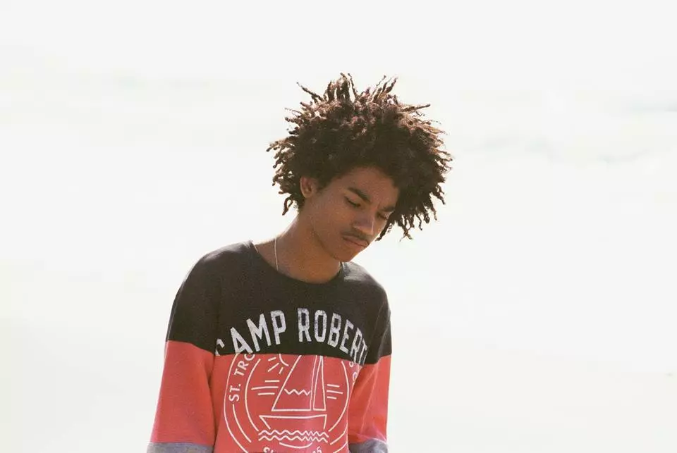 Teen Mood er redaktionen for Pull&Bear med modellerne Luka Sabbat og Malcolm Lindberg fotograferet af Henrik Purienne på Venice Beach. Make up af Carolina Guzmán, stylet af Alberto Murtrat og Pull&Bear-teamet.