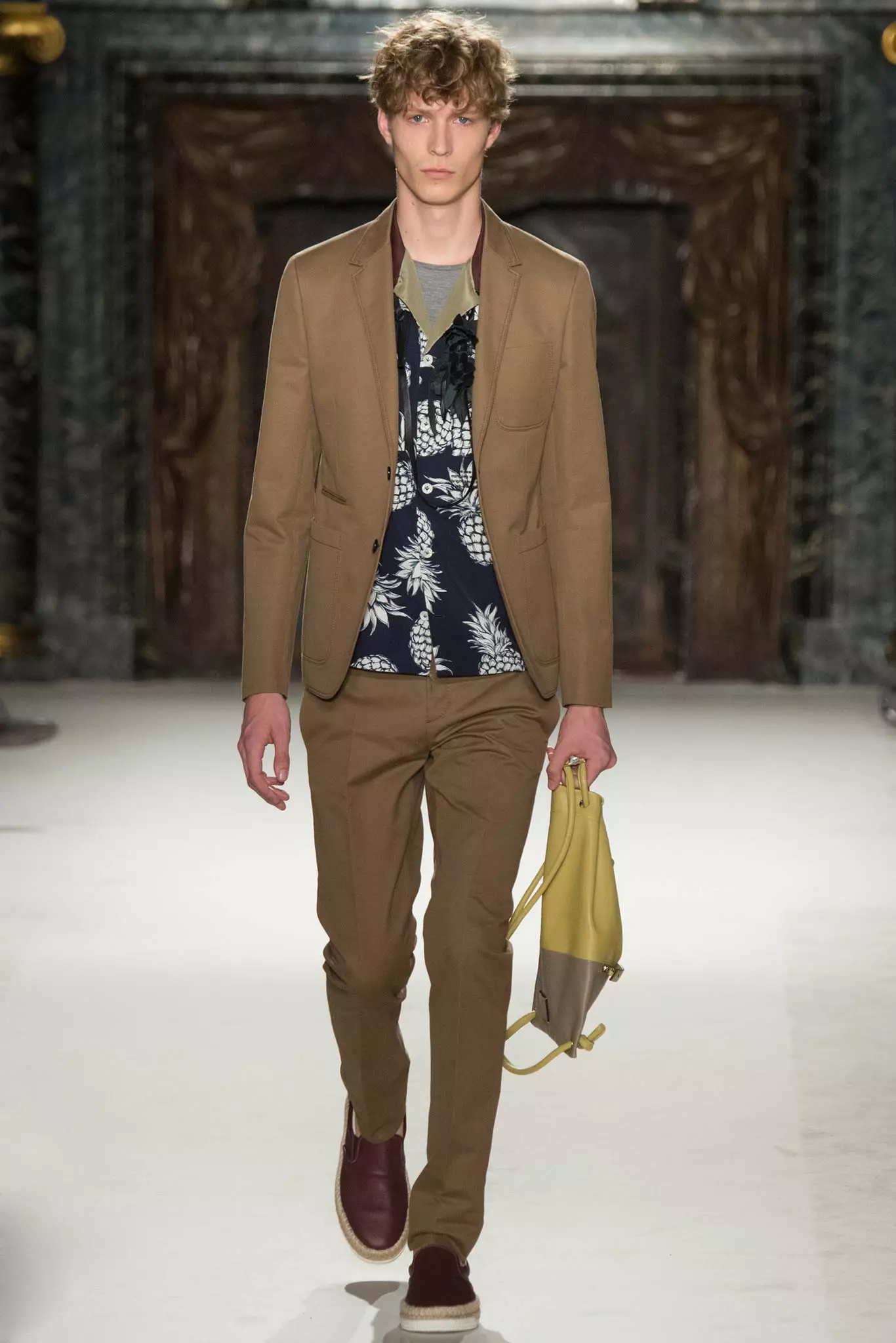 Valentino Spring 2016 Pakaian Lelaki052