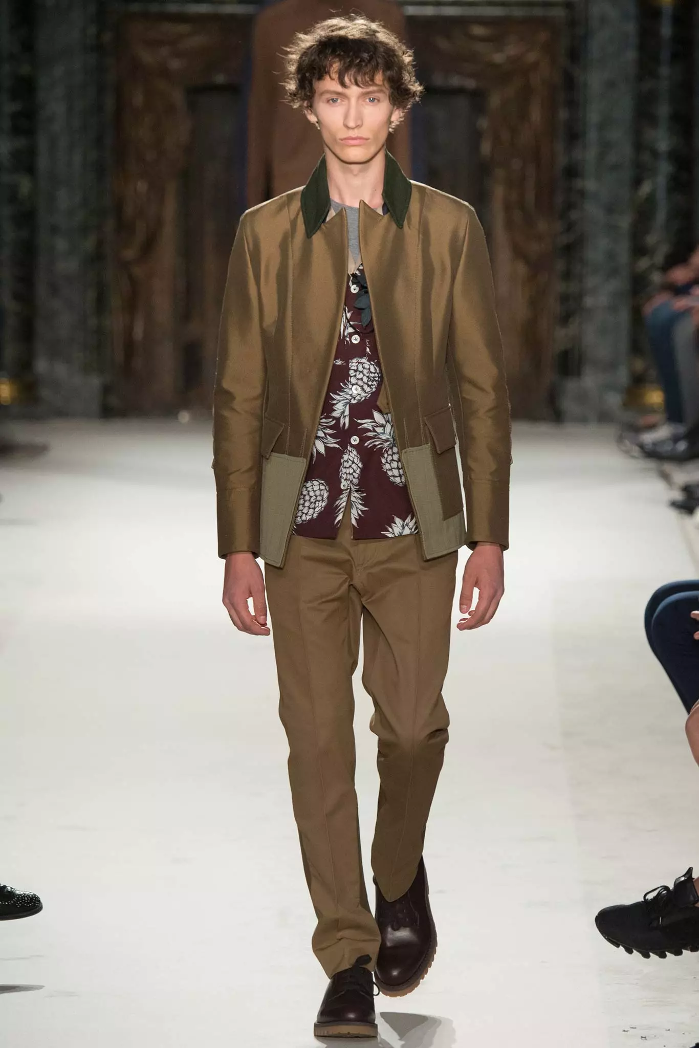 Valentino Printemps 2016 Mode Homme053