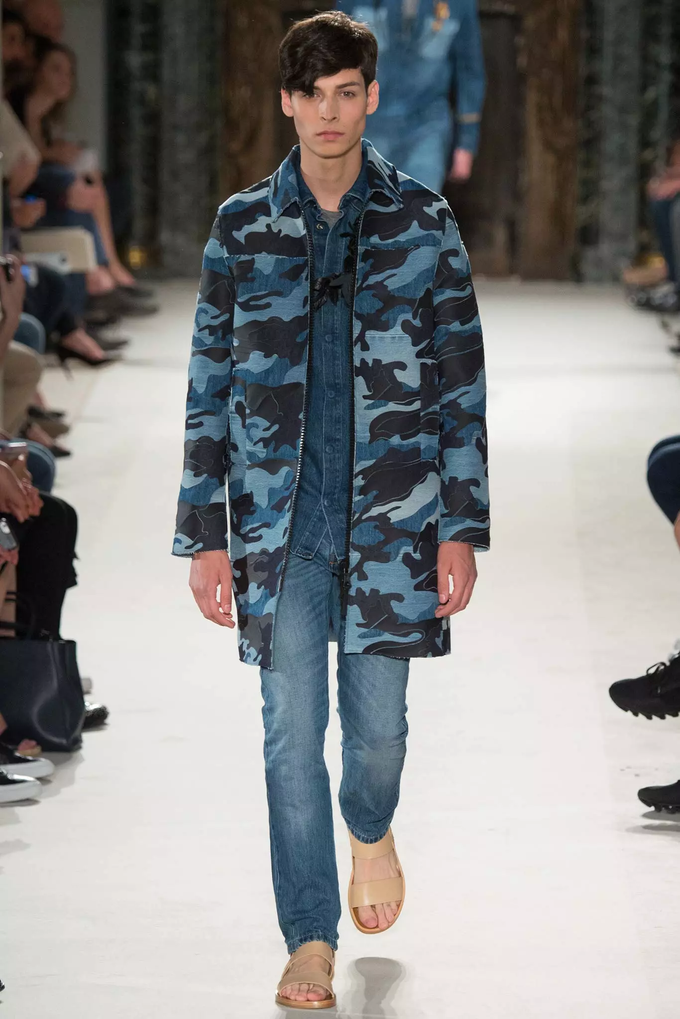 Valentino Printemps 2016 Mode Homme101