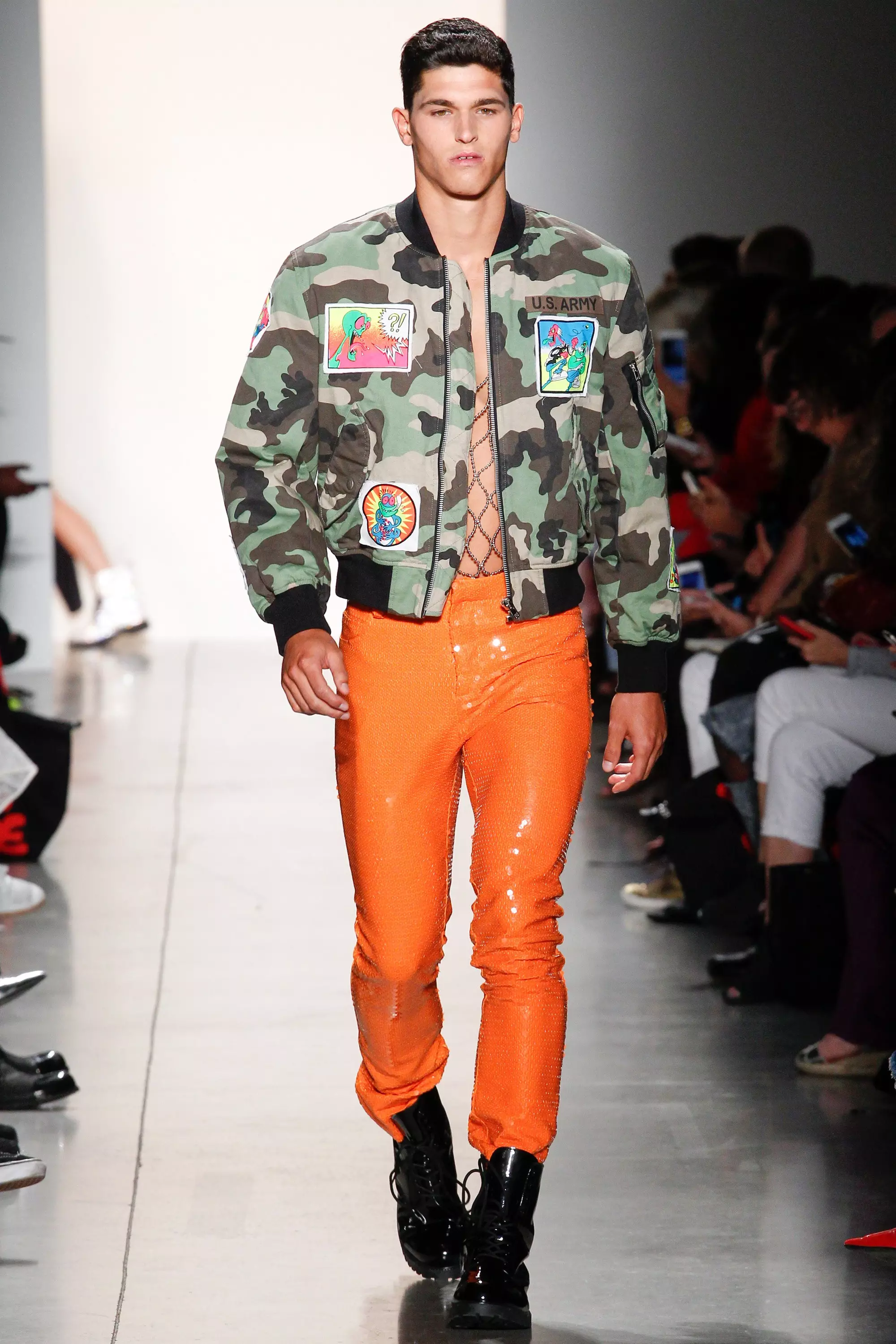 Jeremy Scott RTW Jaro: Léto 2018 New York2