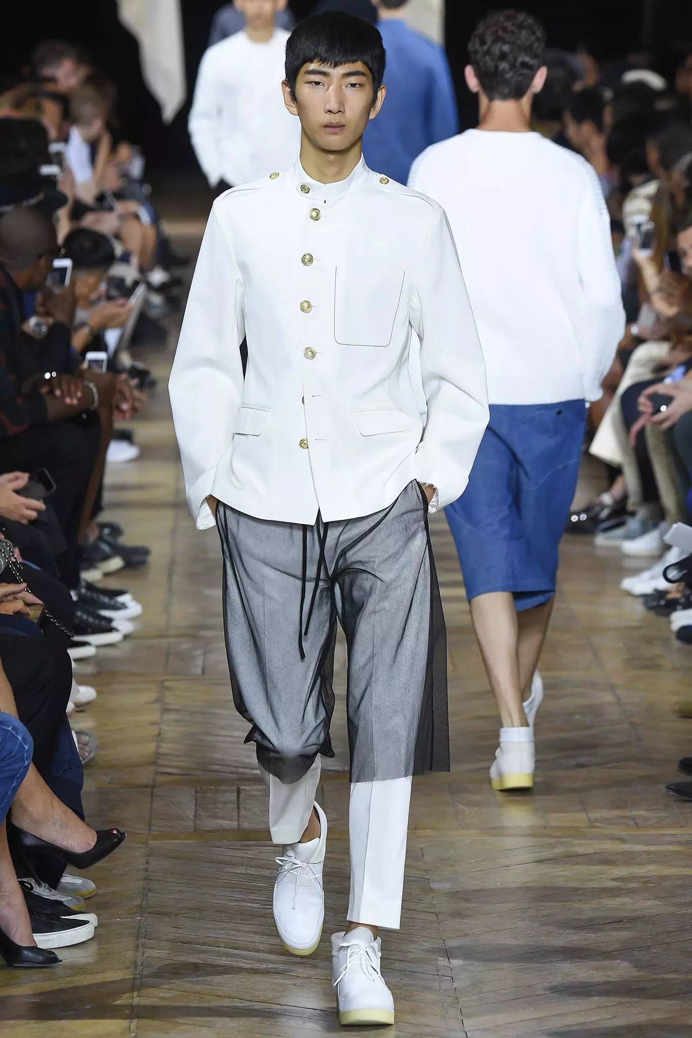 3.1 Pánské oblečení Phillip Lim Spring 2016210