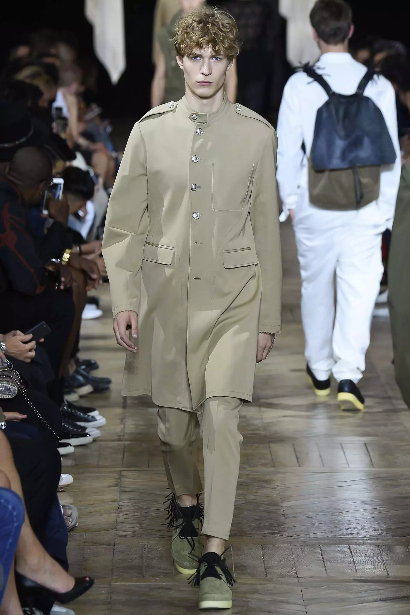 3.1 Phillip Lim Våren 2016 Herrkläder223