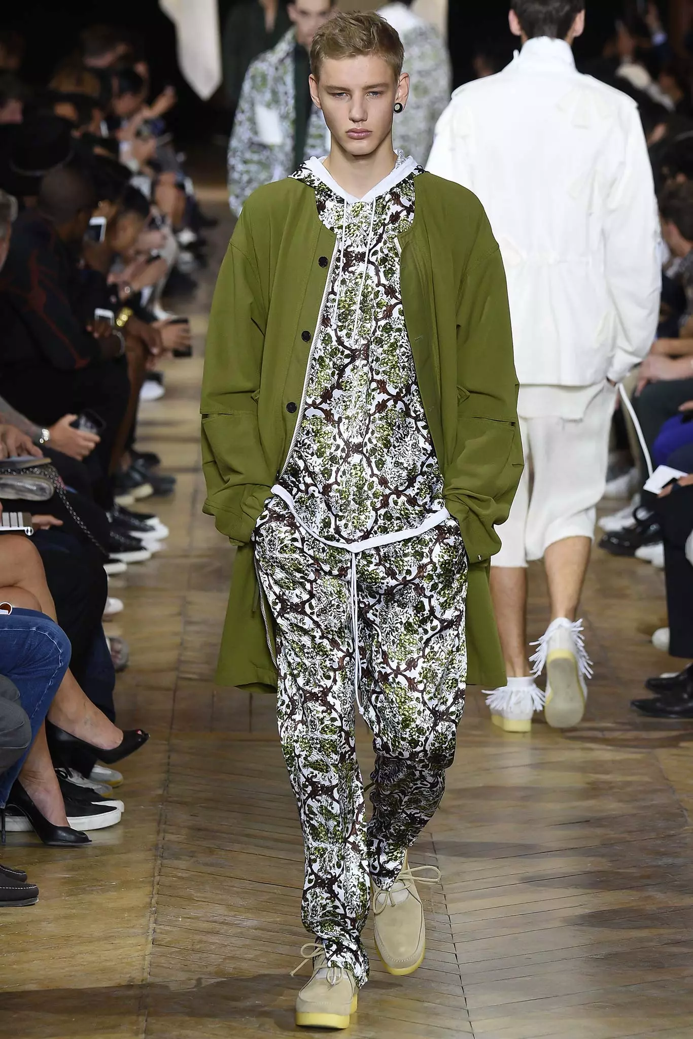 3.1 Phillip Lim Spring 2016 Vyriški drabužiai228