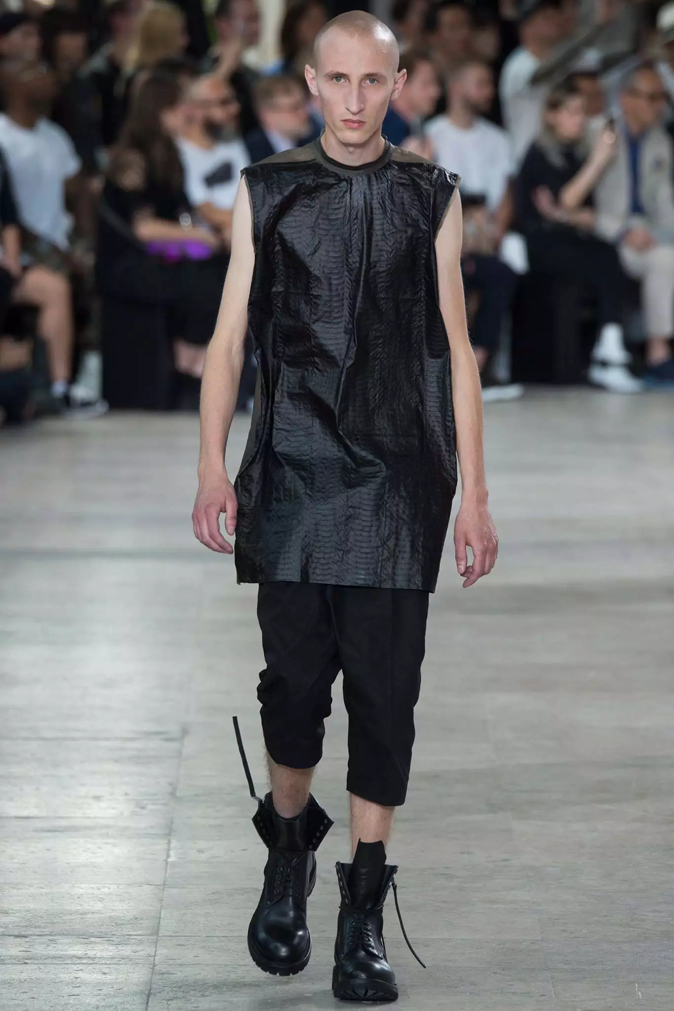 Мъжко облекло на Rick Owens пролет 2016322