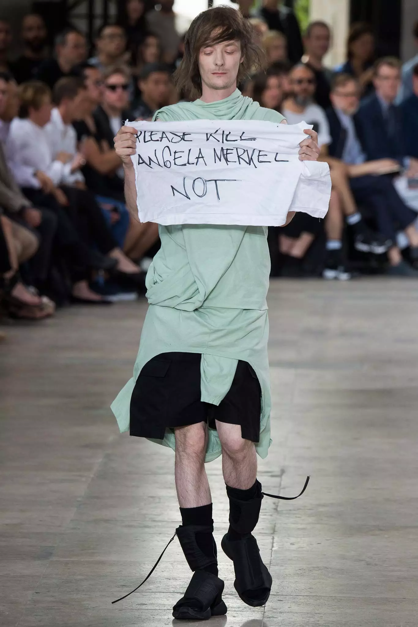 Rick Owens Spring 2016 Menswear328