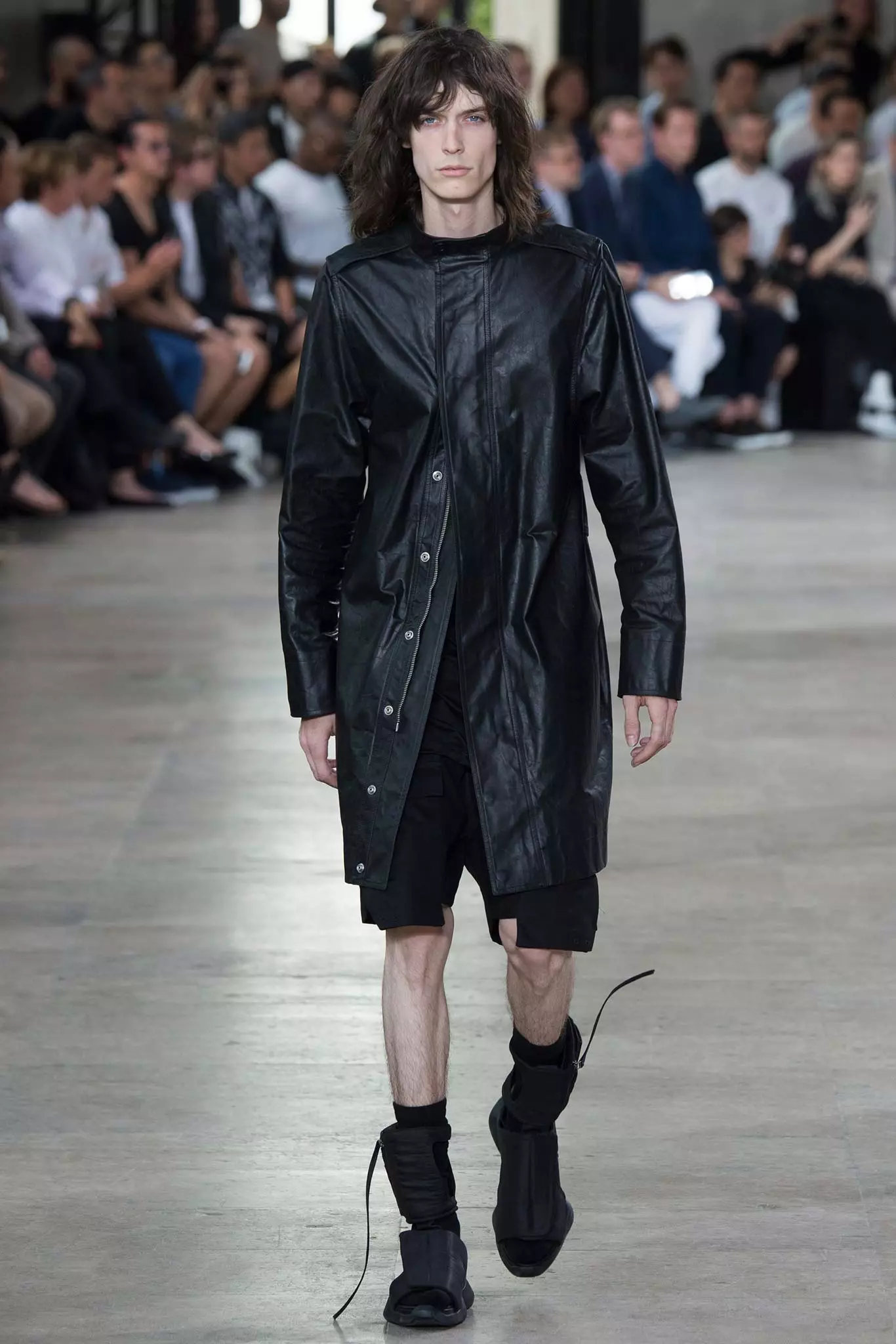 Мъжко облекло на Rick Owens пролет 2016334