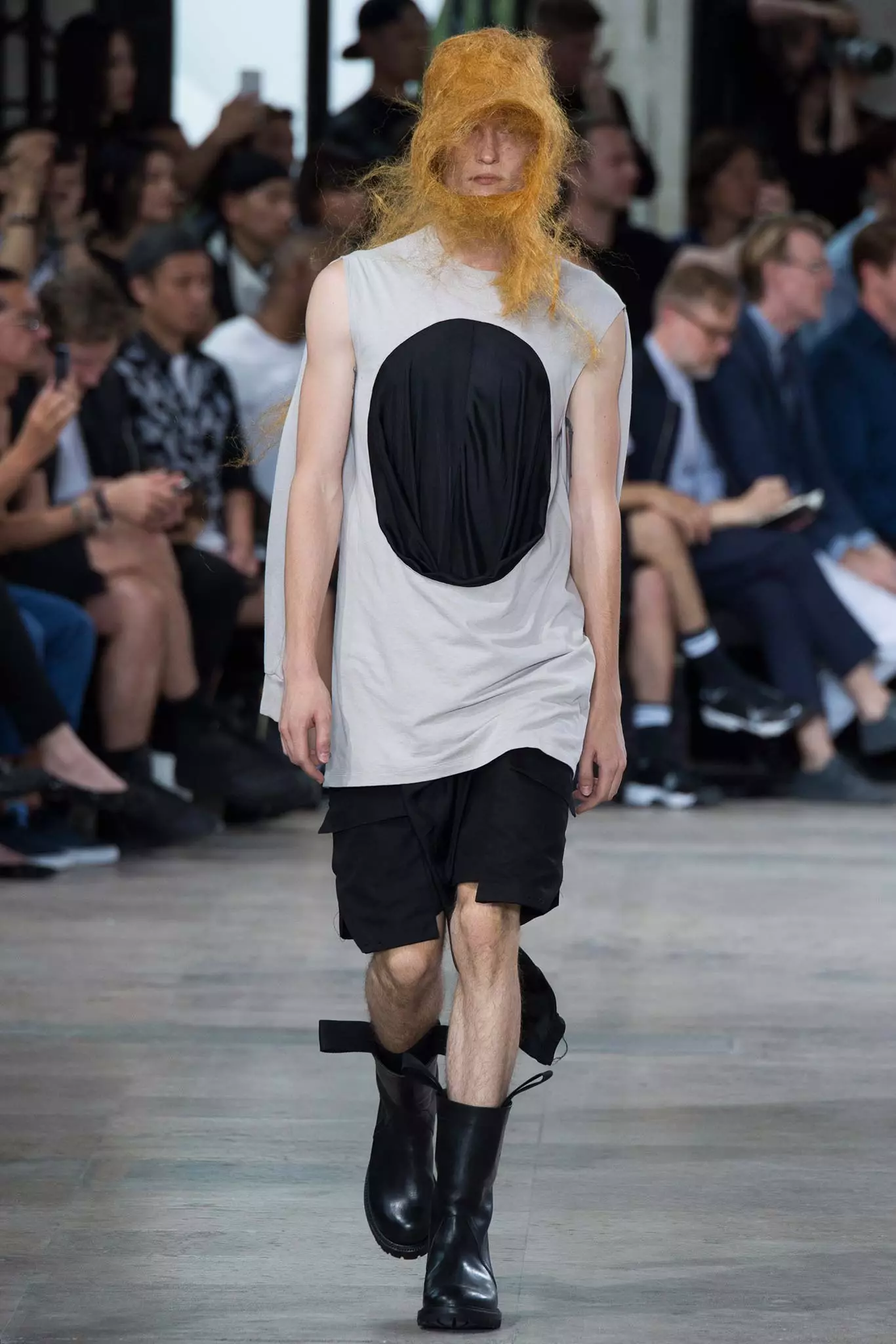 Мъжко облекло на Rick Owens пролет 2016311