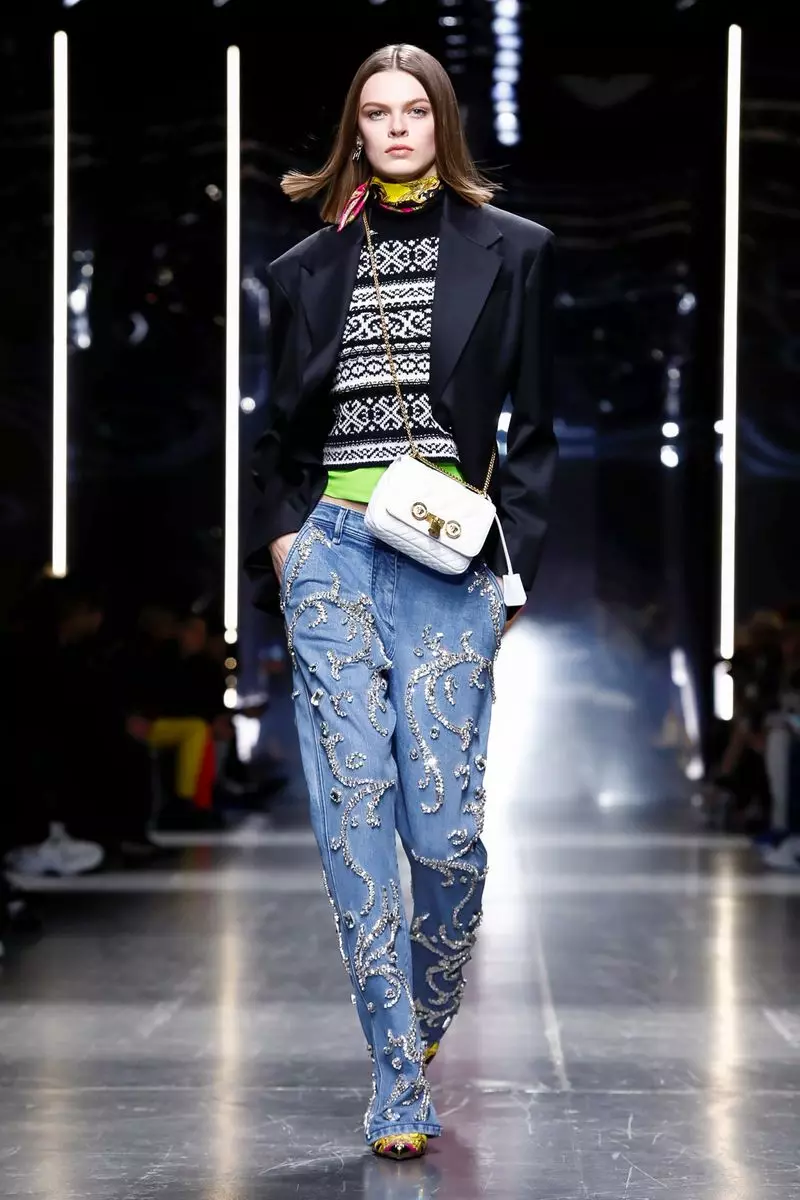 Versace Menswear Kugwa Zima 2019 Milan24