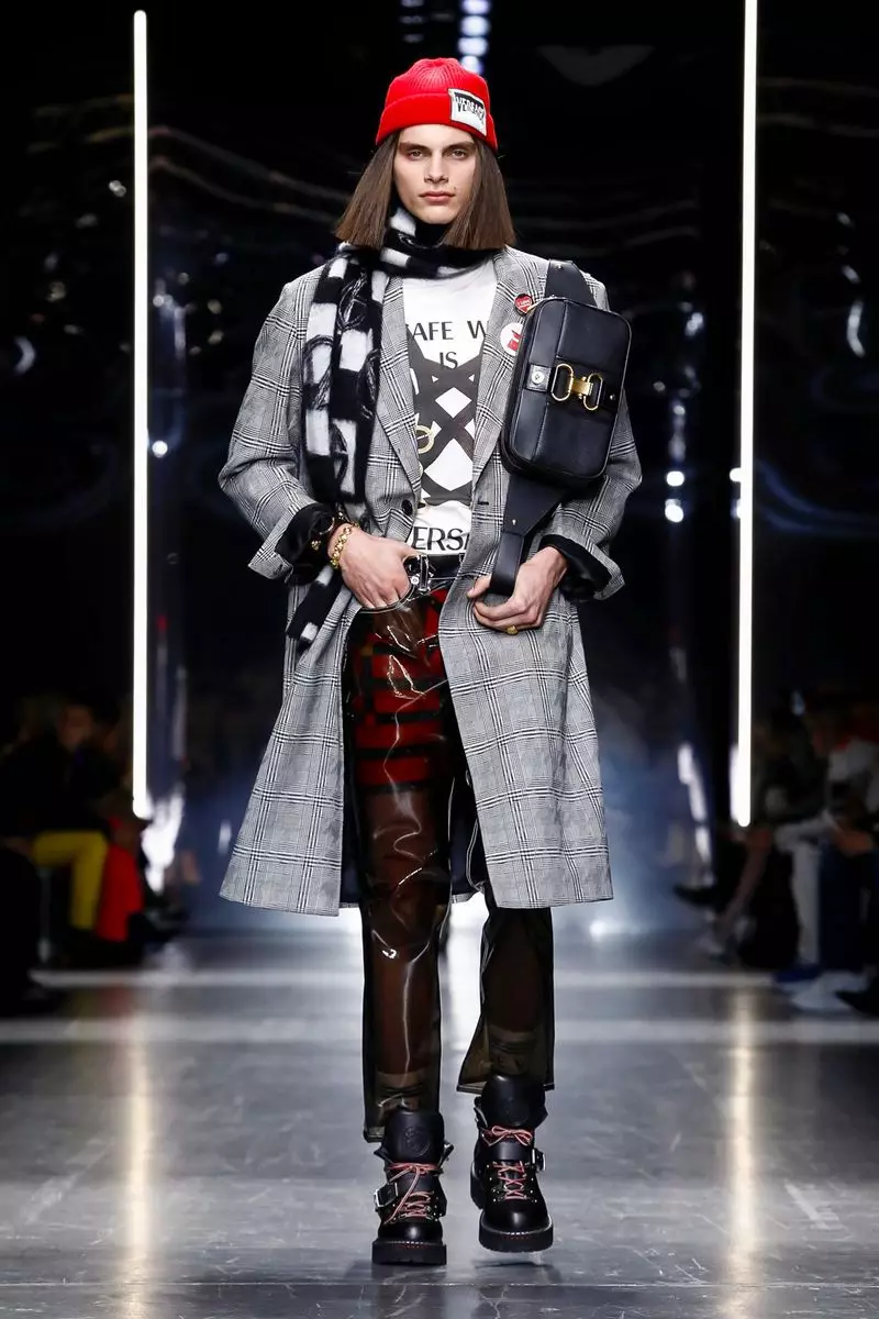 Versace Menswear Fall Winter 2019 Milan40