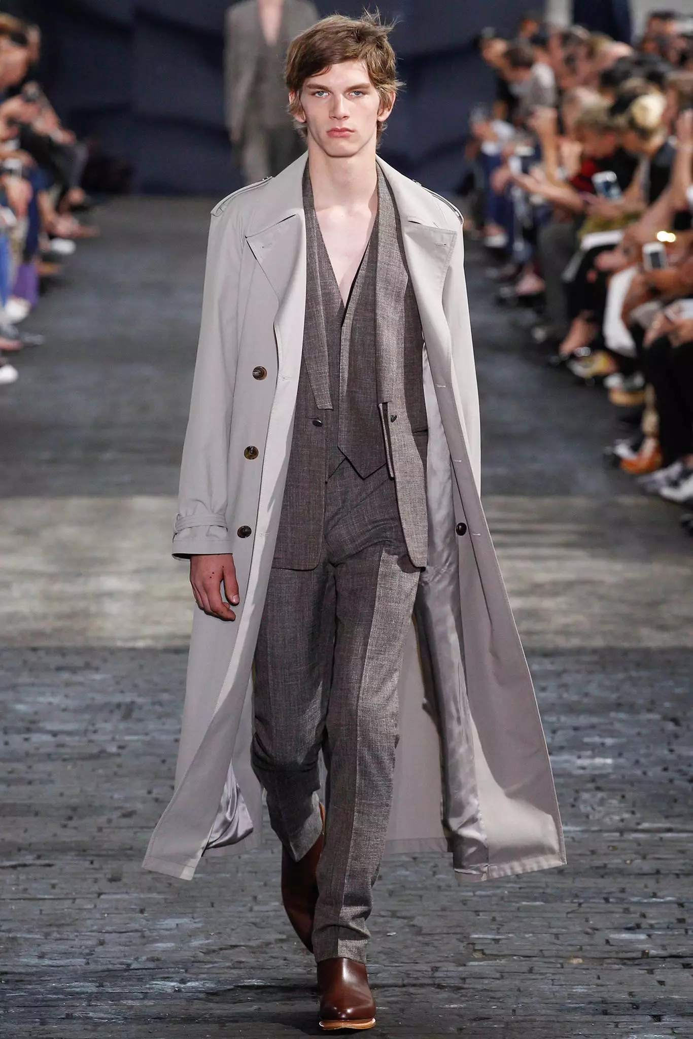 Maison Margiela 2016. gada pavasara vīriešu apģērbi523