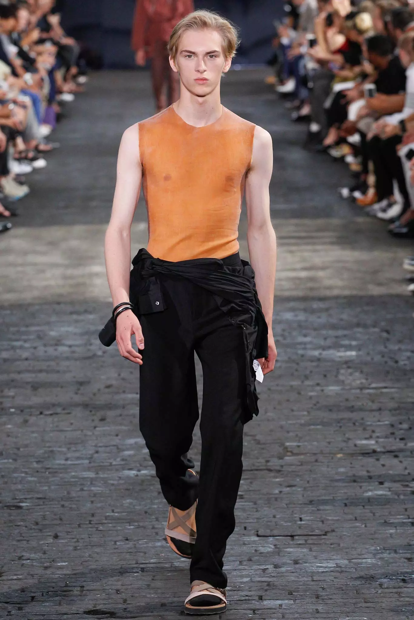 I-Maison Margiela Spring 2016 Menswear527