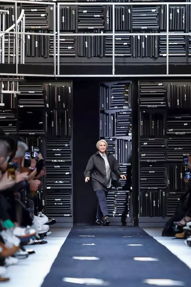 Fendi meesterõivad, sügistalv 2019 Milan61