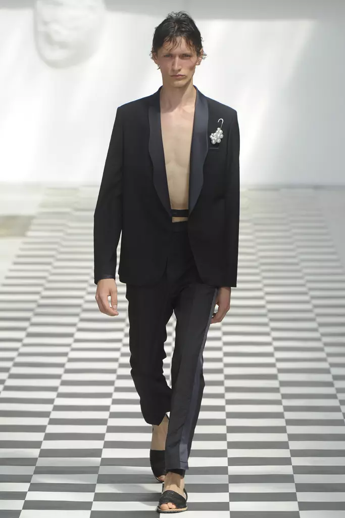 22/4 Hommes Men's RTW Spring 2016