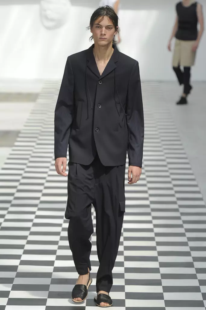 22/4 Hommes Men's RTW Spring 2016