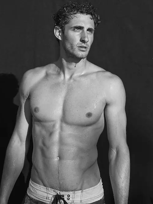 Josh Truesdell โดย Aldo Rossi 16828_1