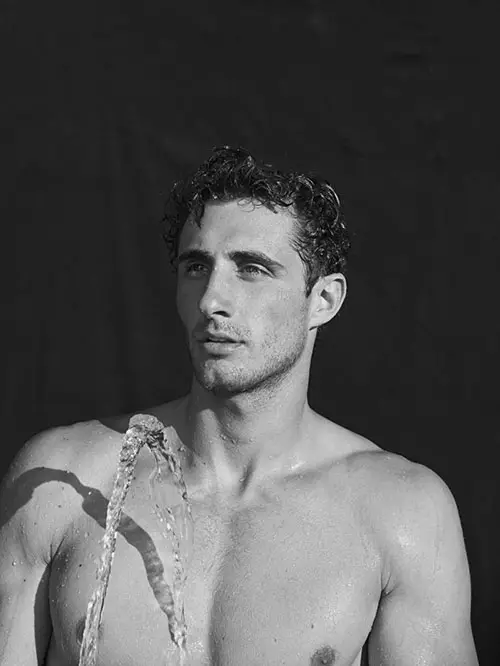 Josh Truesdell waxaa qoray Aldo Rossi 16828_4