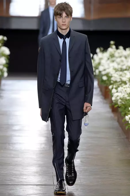 Dior Homme көктемі 2016 ерлер киімі788