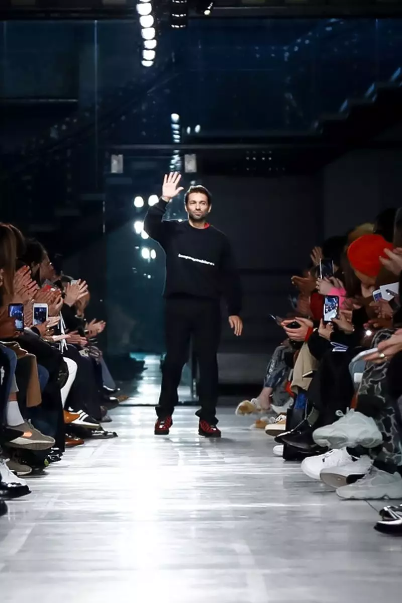 MSGM Kişi Geyimi Payız Qış 2019 Milan44