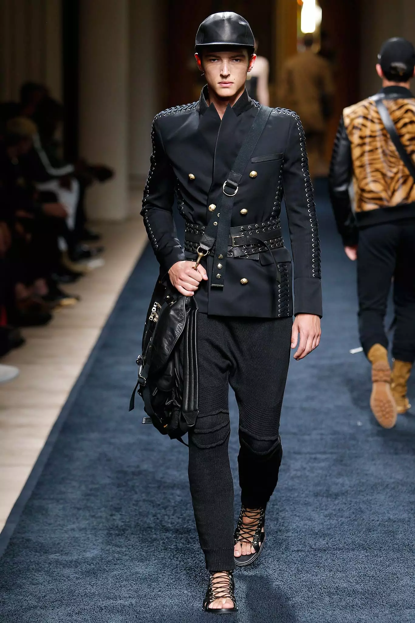 Balmain 2016 წლის გაზაფხულის მამაკაცის ტანსაცმელი910