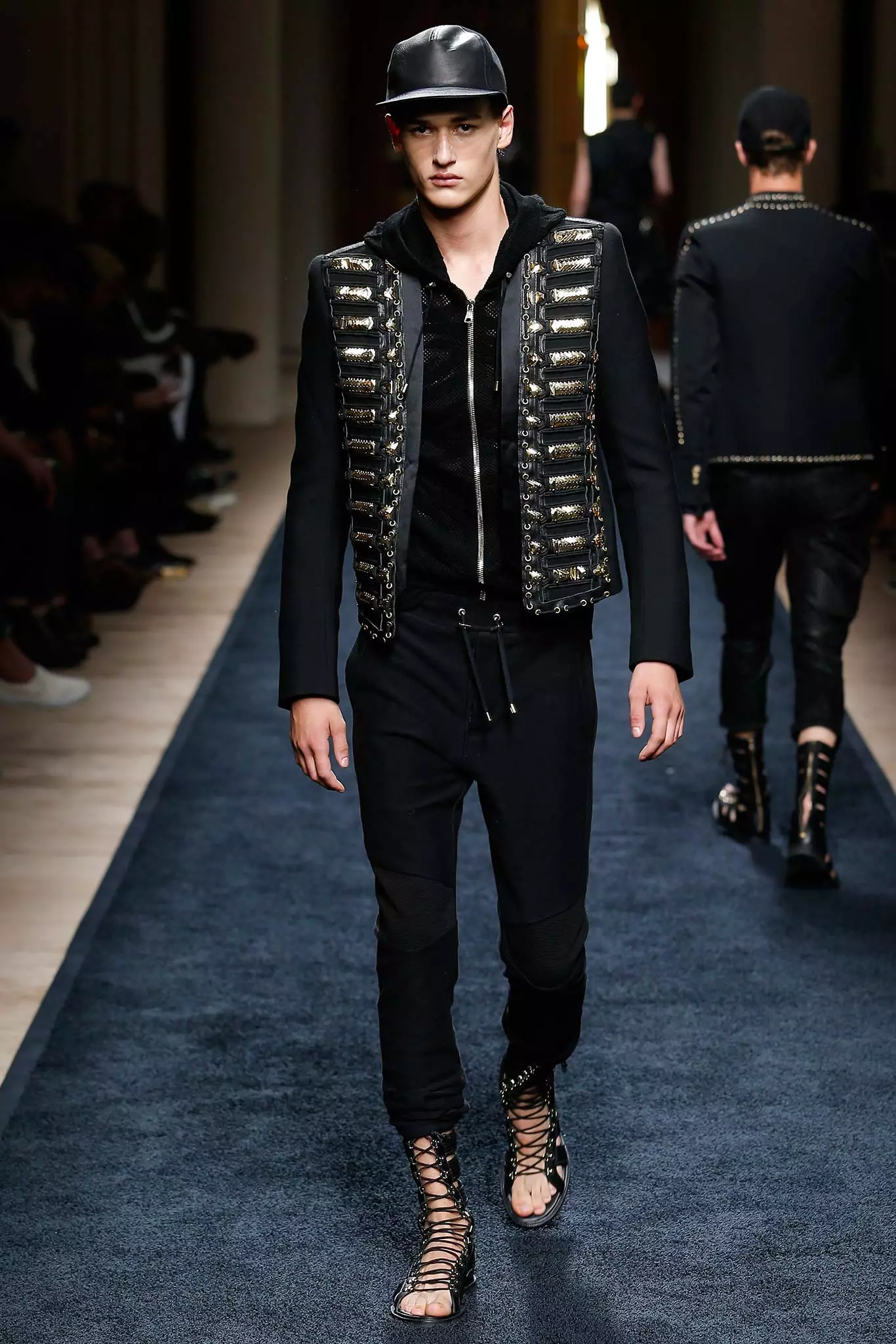 Balmain 2016ko udaberria Gizonezkoen arropa915