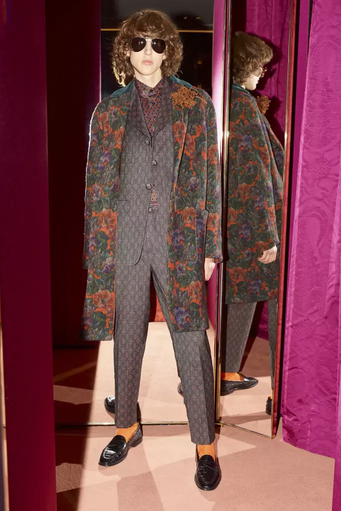 Тирамоҳи мардонаи ETRO 2019