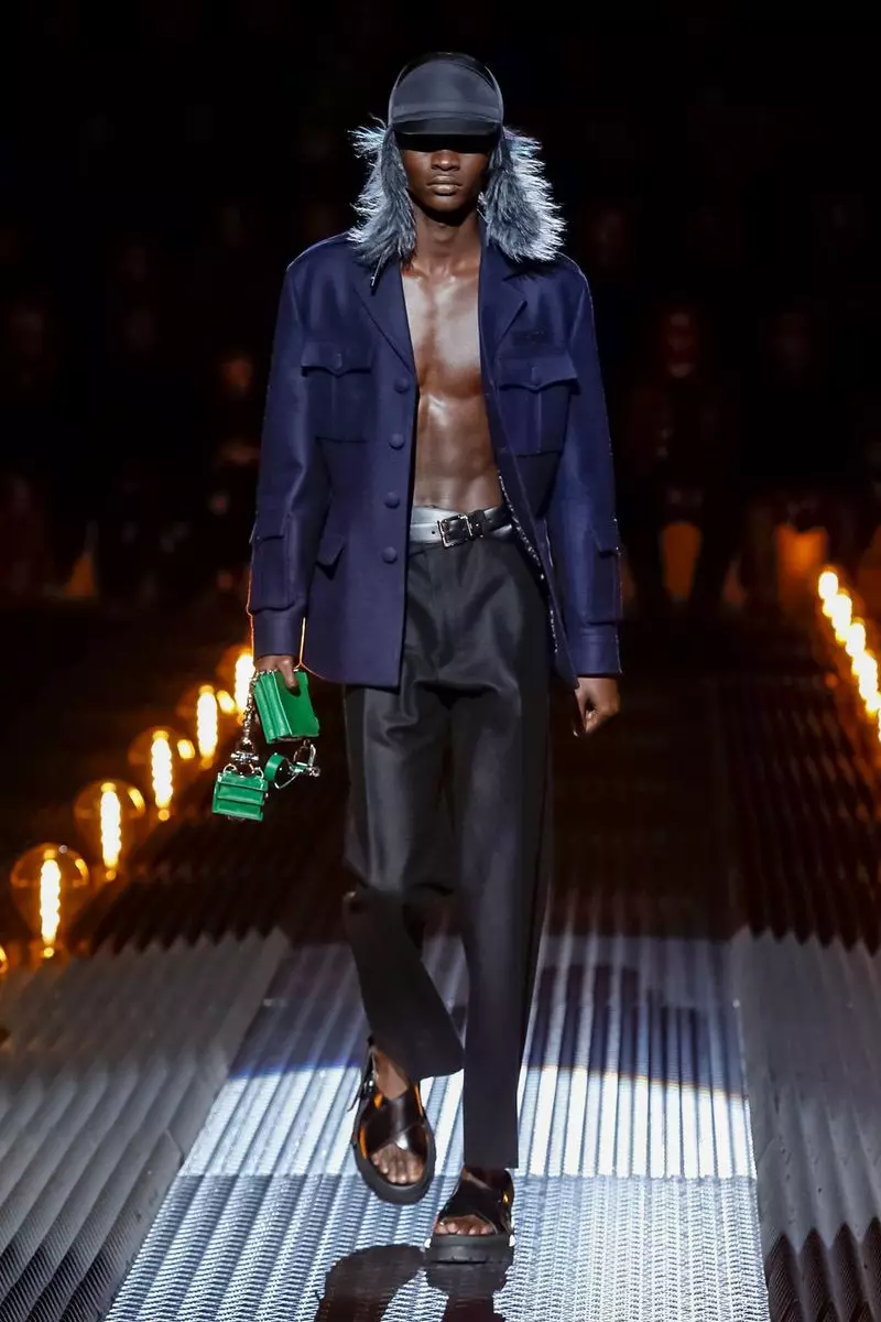 Prada Vira Vesto Aŭtuno Vintro 2019 Milano49