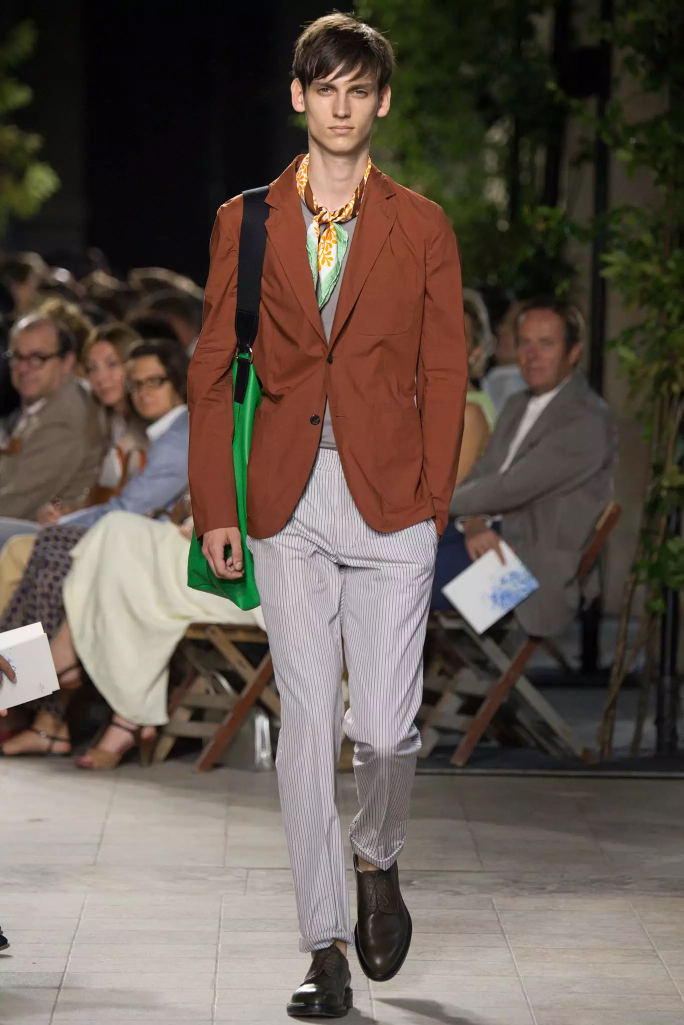 Hermes caij nplooj ntoos hlav 2016 Menswear949