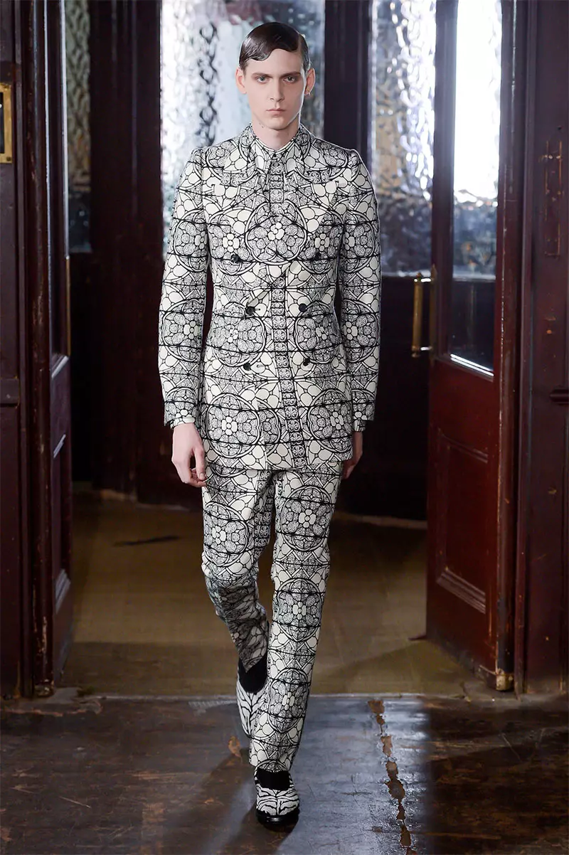 अलेक्जेन्डर-McQueen_fw13_21